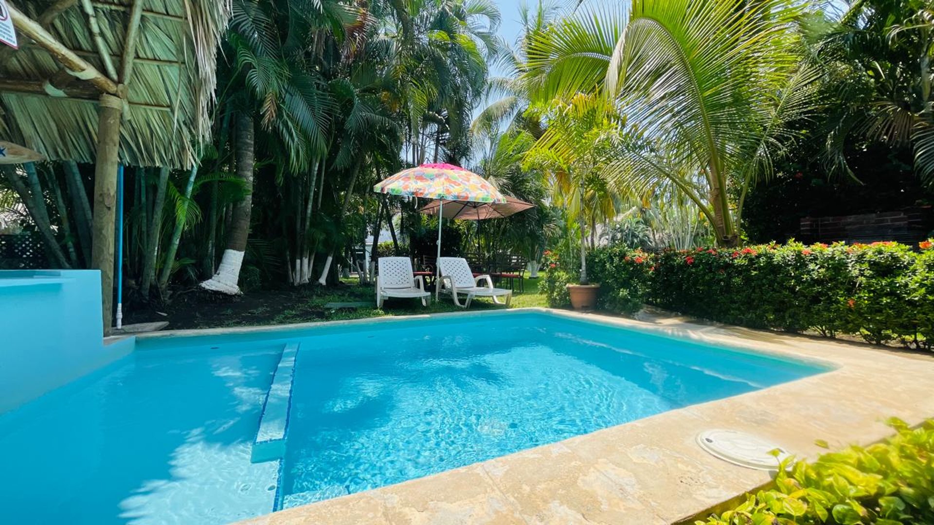 Casa en venta y renta, Condominio Pacific All Seasons Puerto San José