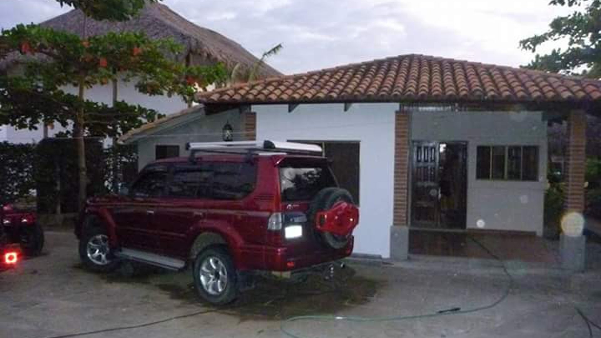 ALQUILO CASA EN LAS CORTINAS DE POCHOMIL - Miniatura 20