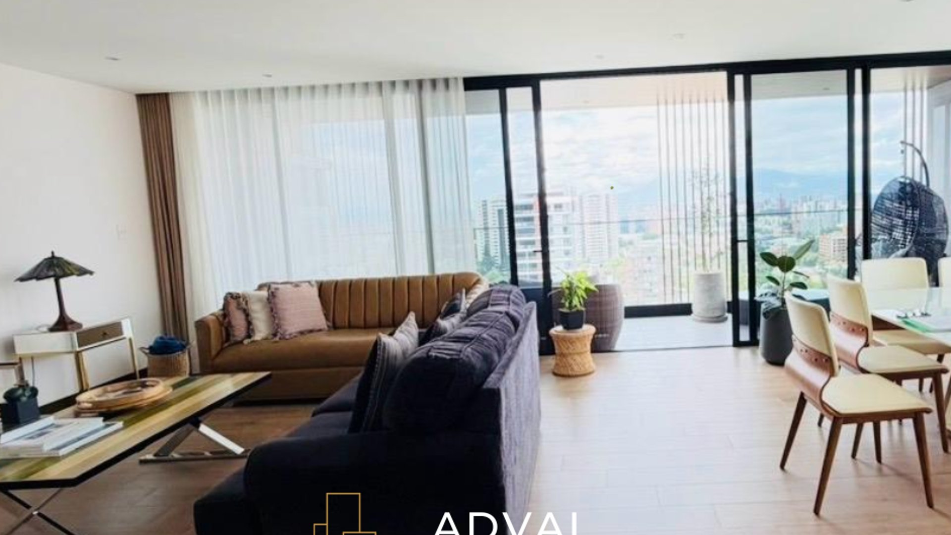 Lujoso apartamento en venta / renta Gaura Z.15 - Miniatura 5