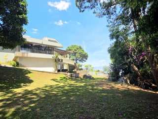 Espectacular Casa en Venta cercana Zona 15 Guatemala - 2