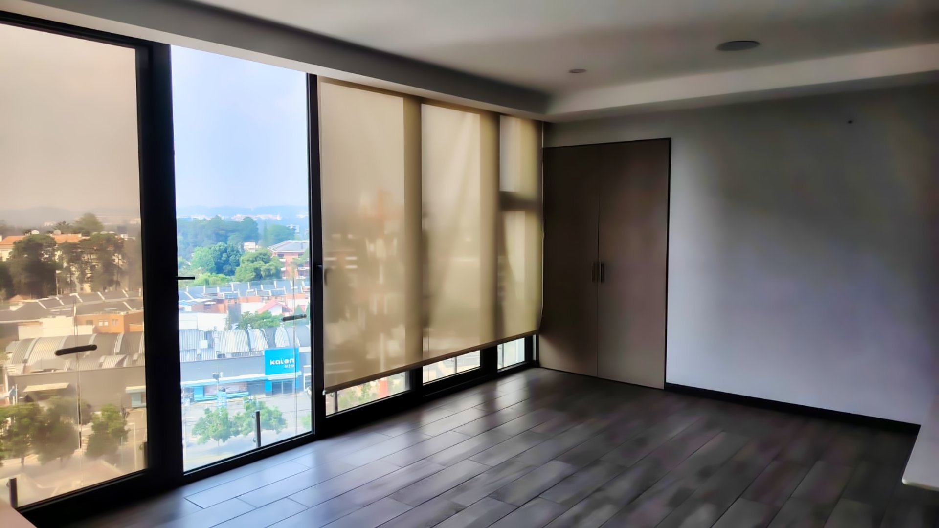 Apartamento en venta cerca de Oakland y Próceres | Nikko Zona 10 - Miniatura 4