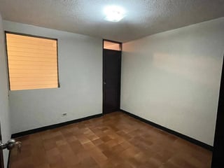 Amplia casa en venta y renta Prados de Monte Maria Zona 12 - 4
