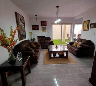 Casa en venta de 4 habitaciones San Lucas Sacatepéquez Ref-5439