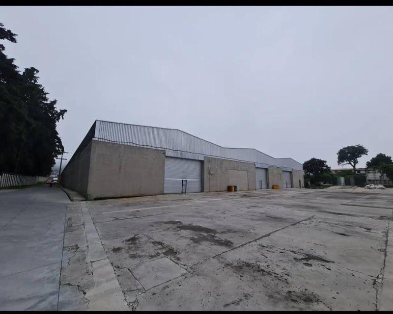 Warehouse for Rent in Santa Lucía Milpas Altas | 1367m² | 24/7 Security | $6835 Monthly
