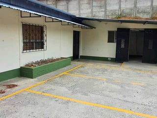 PLATAFORMA EN ALQUILER📍 Complejo Ecobodegas, Km 19.5 Lo de Coy, Mixco - 2