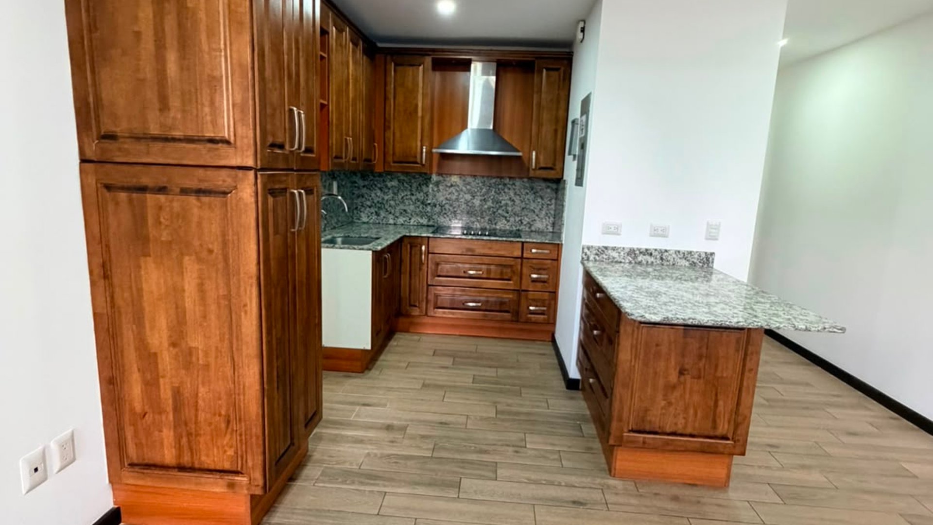 APARTAMENTO EN VENTA | 02 CAES - Miniatura 3