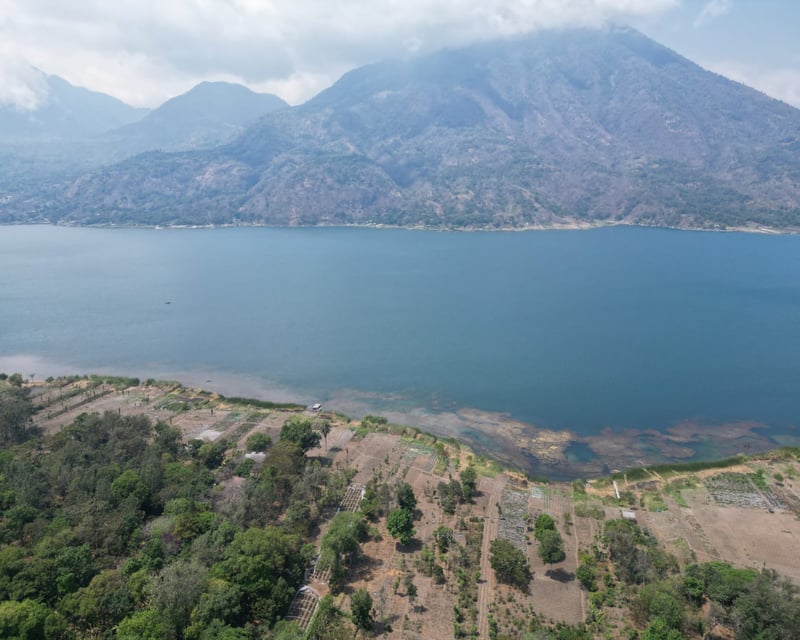 VENDO TERRENO A ORILLA DEL LAGO, SANTIAGO ATITLÁN