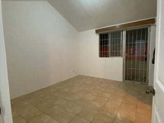 RESIDENCIALES VILLA  ATLANTIS ZONA 17 ATRACTIVA CASA EN VENTA - 5
