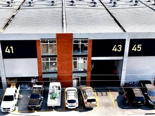 OFIBODEGA EN RENTA  COND. ZONA DE NEGOCIOS SAN NICOLÁS, Z. 4 DE MIXCO - Image 17