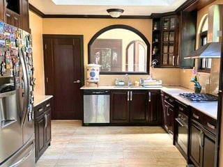 CASA EN VENTA📍Condominio El Encinal Mixco - 5