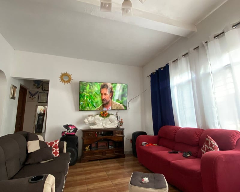 Vendo Casa en Santa Rita 1, zona 2 Mixco (Roosevelt)