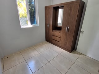 Apartamento en zona 5 Jardines de la Asunción - Image 2