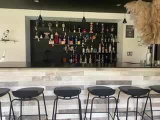 Preciosa casa en Venta fuera de Garita , CAES - Image 1