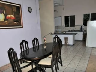 Chalet con amplio terreno en venta en Escuintla - Image 4