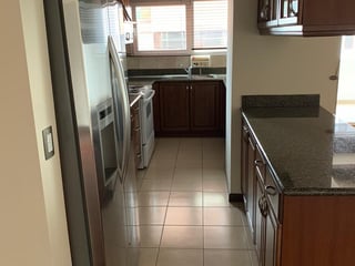 Apartamento en alquiler, Vista Real zona 14 - Image 7