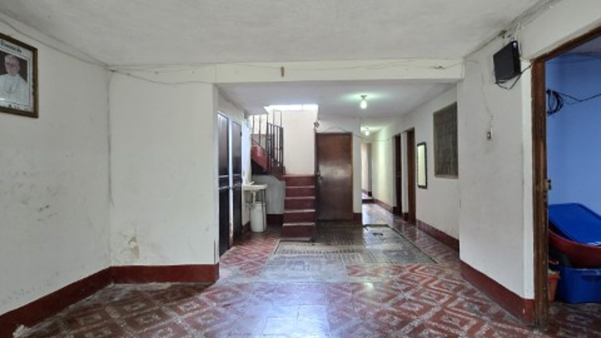 Casa y Apartamentos en Venta Zona 2 de Mixco El Tesoro