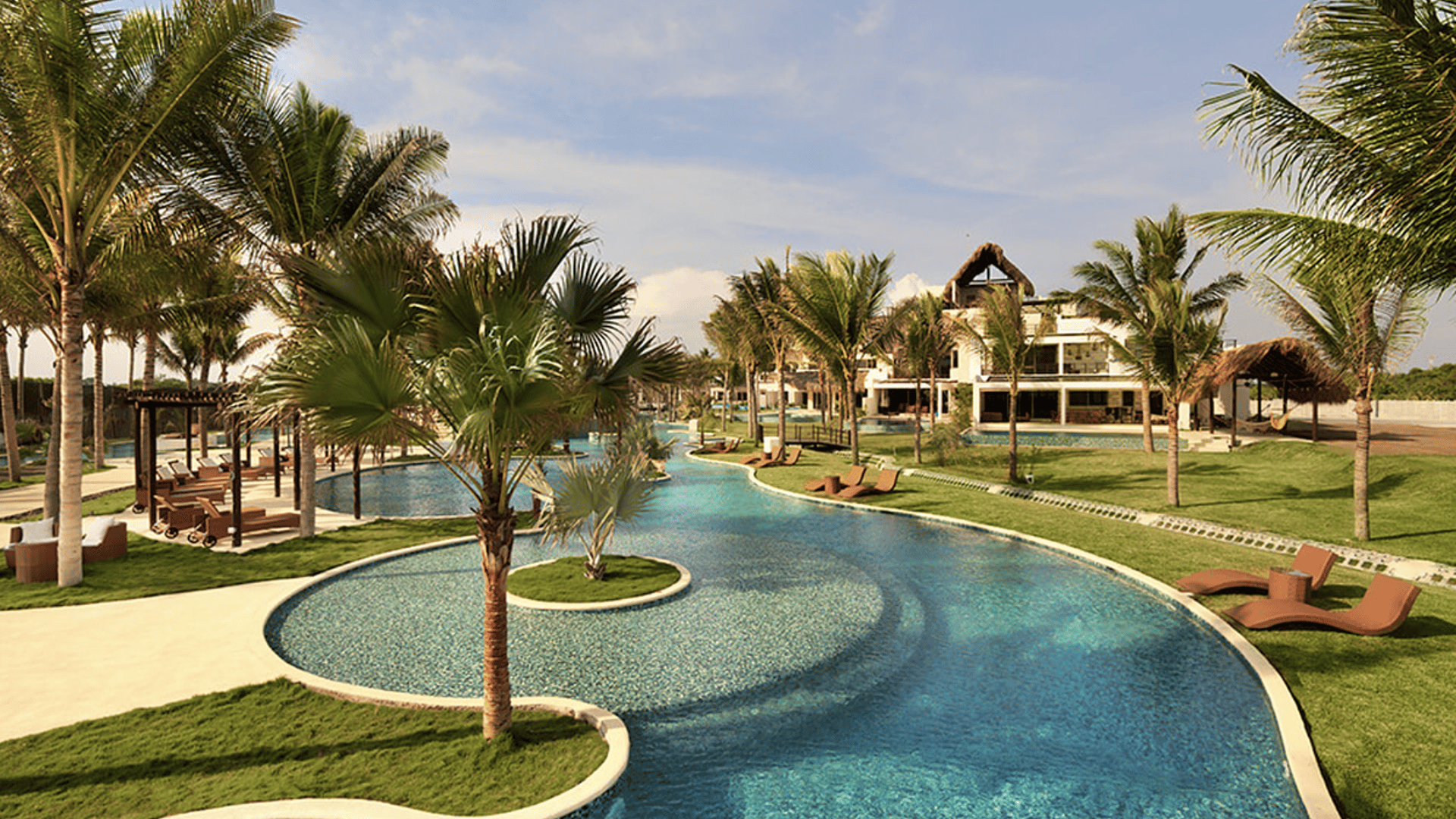 Villas y Terrenos en Venta Blanc, Monterrico