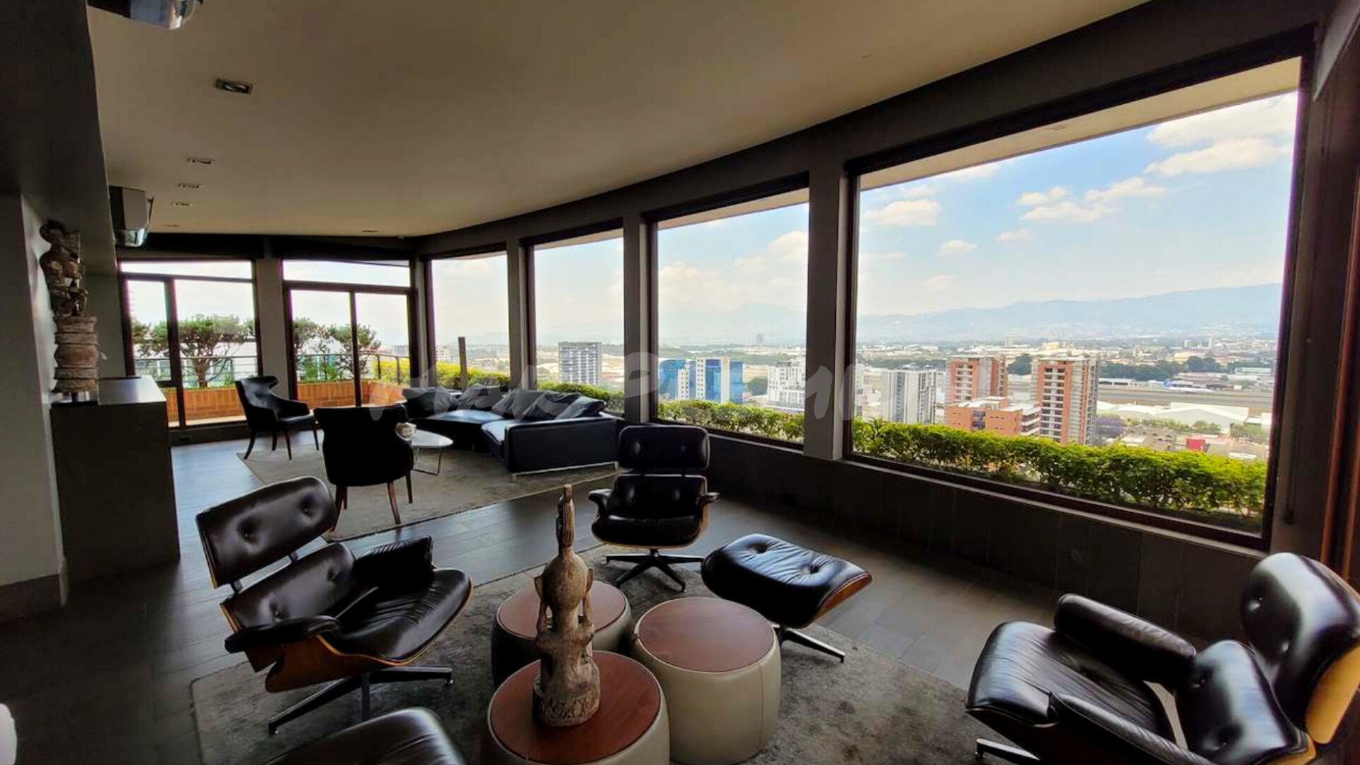 Venta San Patricio 2 z14 Penthouse con increíble vista - Miniatura 13