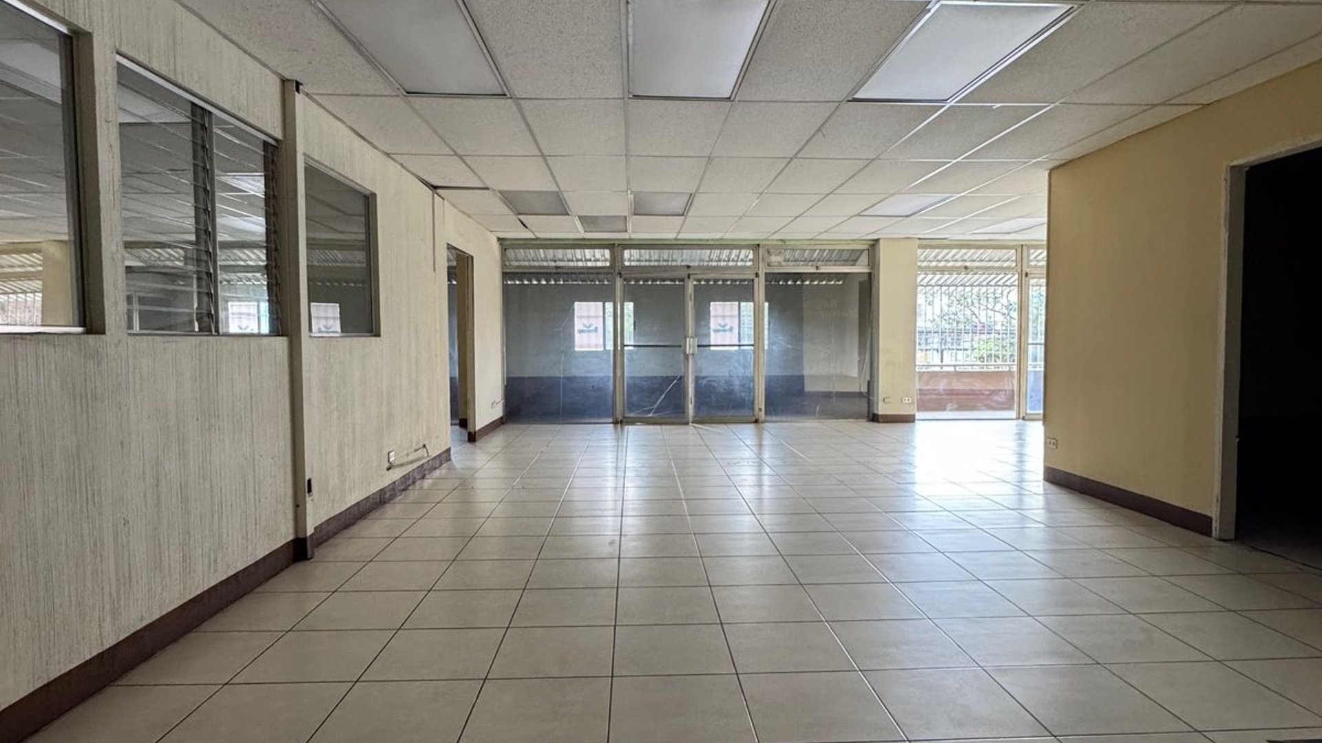 Edificio en Venta / Renta zona 4 - Miniatura 30