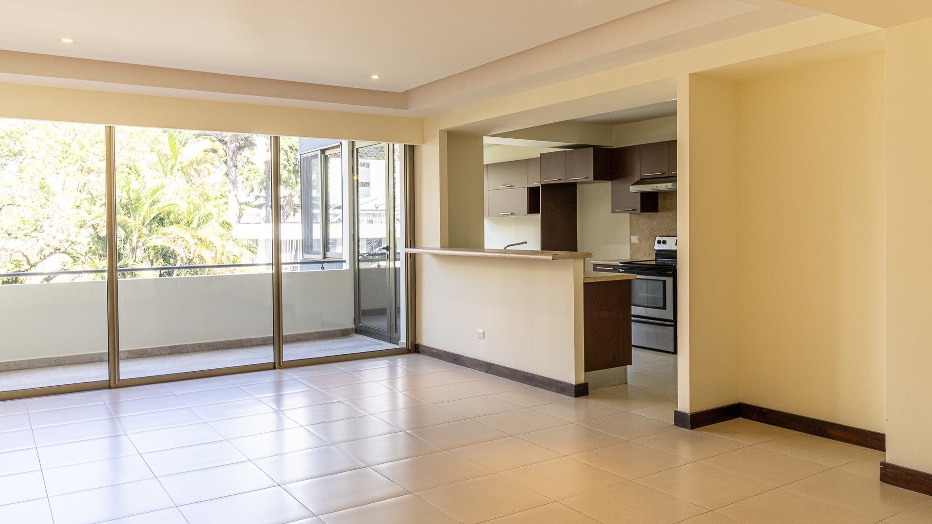 Apartamento en Renta zona 14 / Cobella