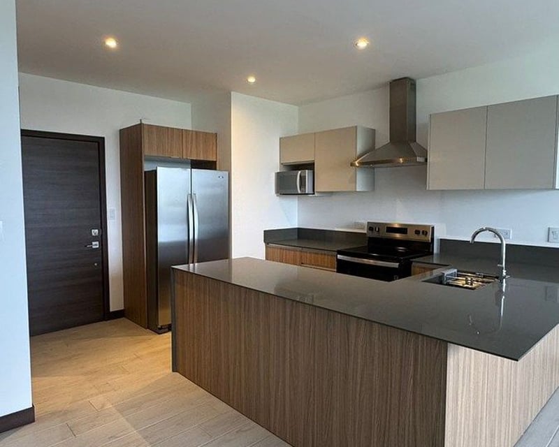 Apartamento en Alquiler en Spazio Residencias, Zona 15