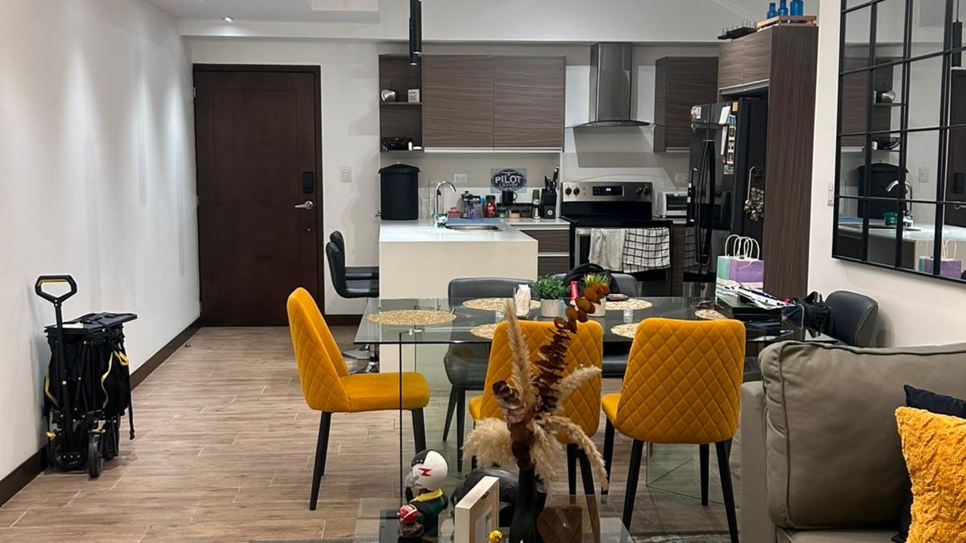 Apartamento en venta de 3 habitaciones en Zona 10