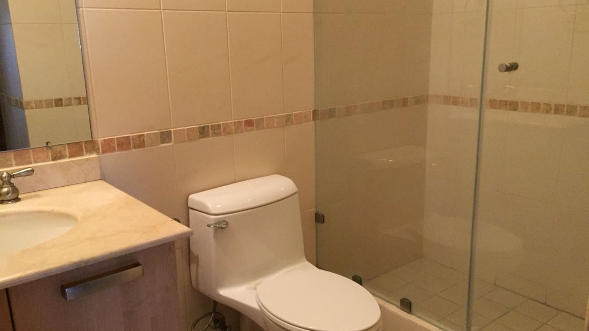 Apartamento 4 habitaciones en renta San Ángel zona 14 - Miniatura 17