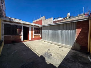 CASA EN VENTA EN ZONA 12, LA REFORMITA   -   Uso Mixto - 2