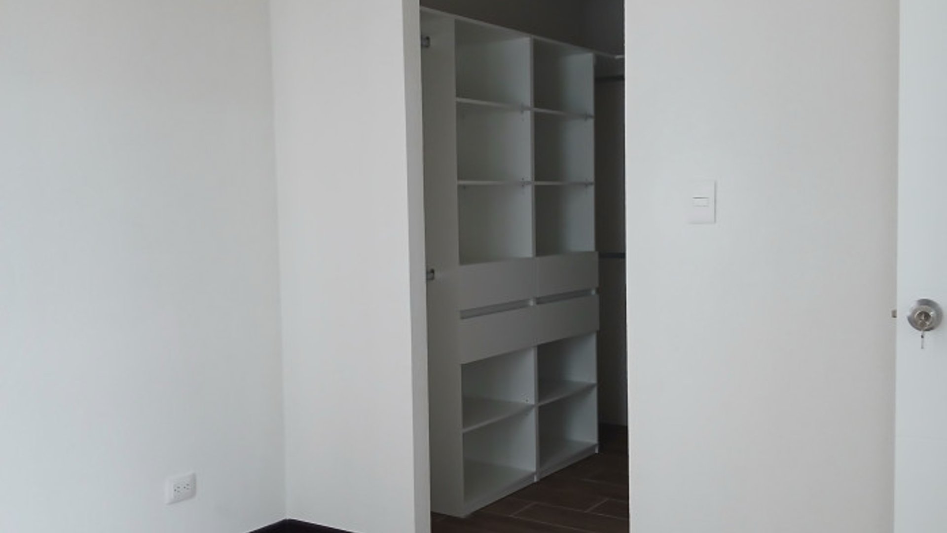 Apartamento en alquiler Alaia, Villa Nueva - Miniatura 8
