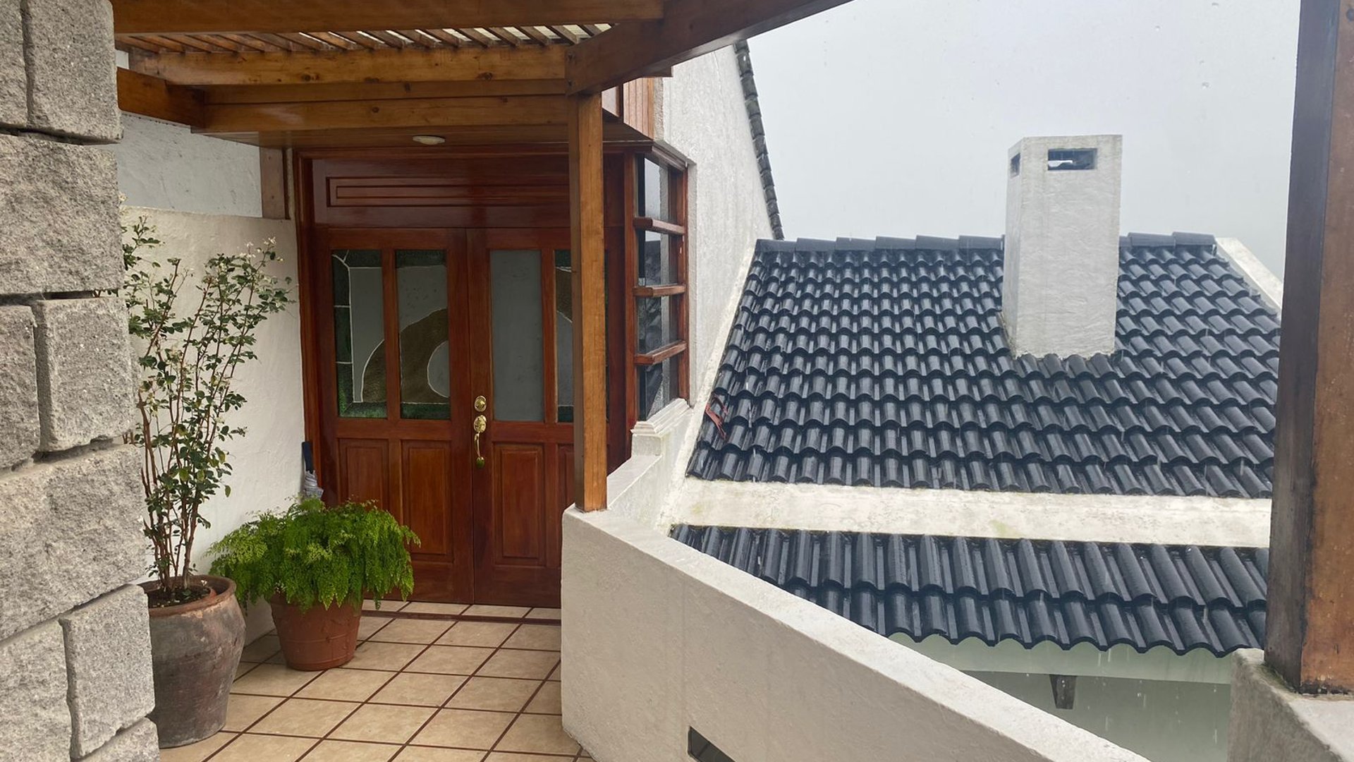 Casa en renta en Residencial La Encantada II, CAES