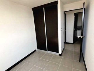 APARTAMENTO EN VENTA / ALQUILER 📍 Edificio Esenta, Zona 12 - 4