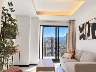 Apartamento amueblado en renta en Edificio Verdú, zona 13 - 2