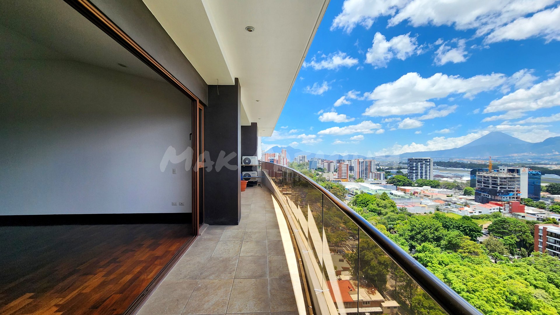 Venta San Patricio 2 z14 Penthouse con increíble vista - Miniatura 3