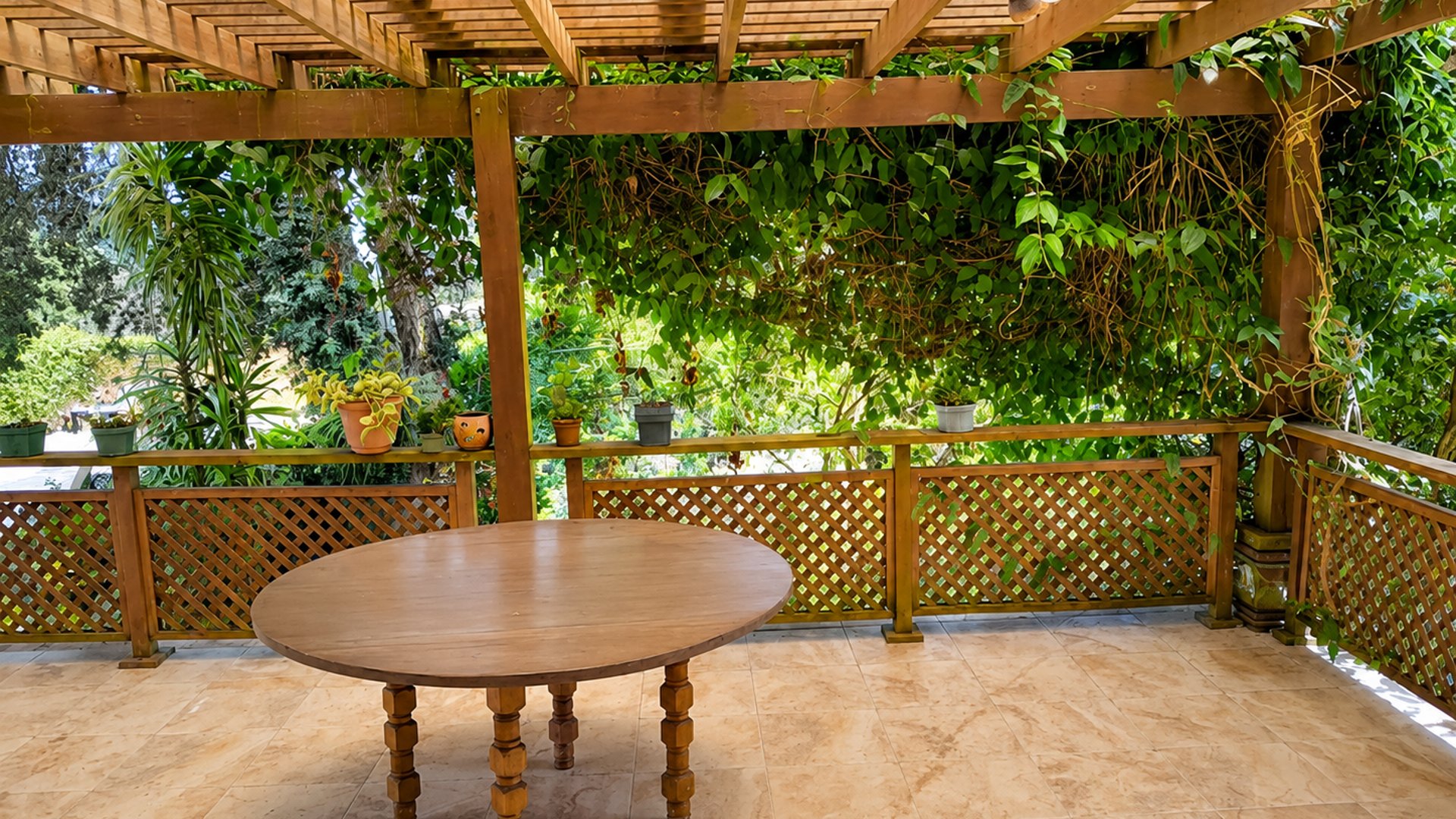 Exclusiva Casa En Venta | San Jorge Muxbal, Calle Liquidambar - Miniatura 12