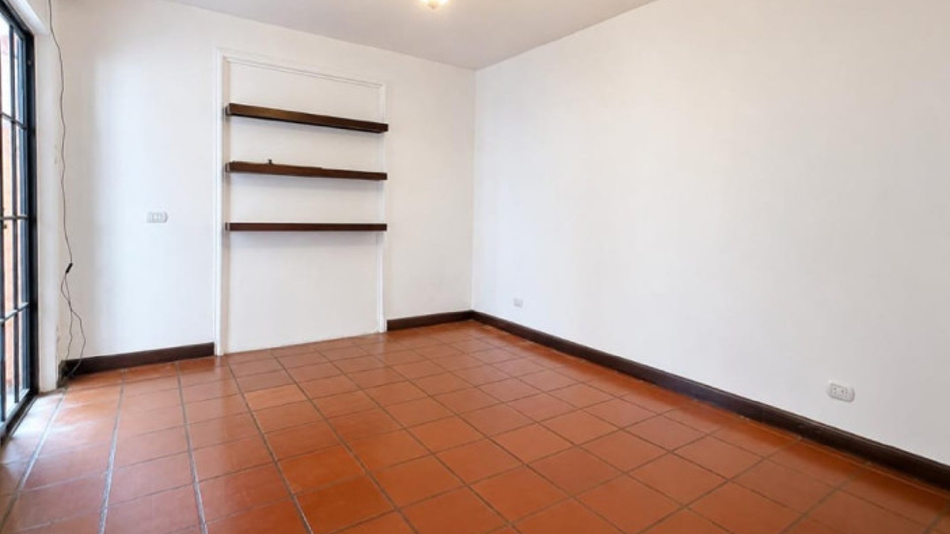 CASA EN RENTA AMUEBLADA | SAN MIGUEL ESCOBAR - Miniatura 8