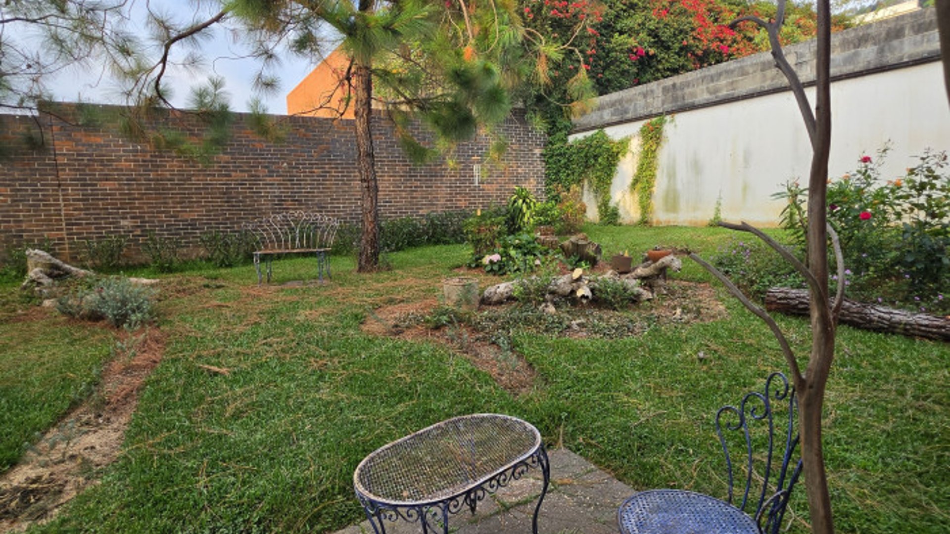 Amplia Residencia en Venta en San Lazaro Z.15 Guatemala - Miniatura 19