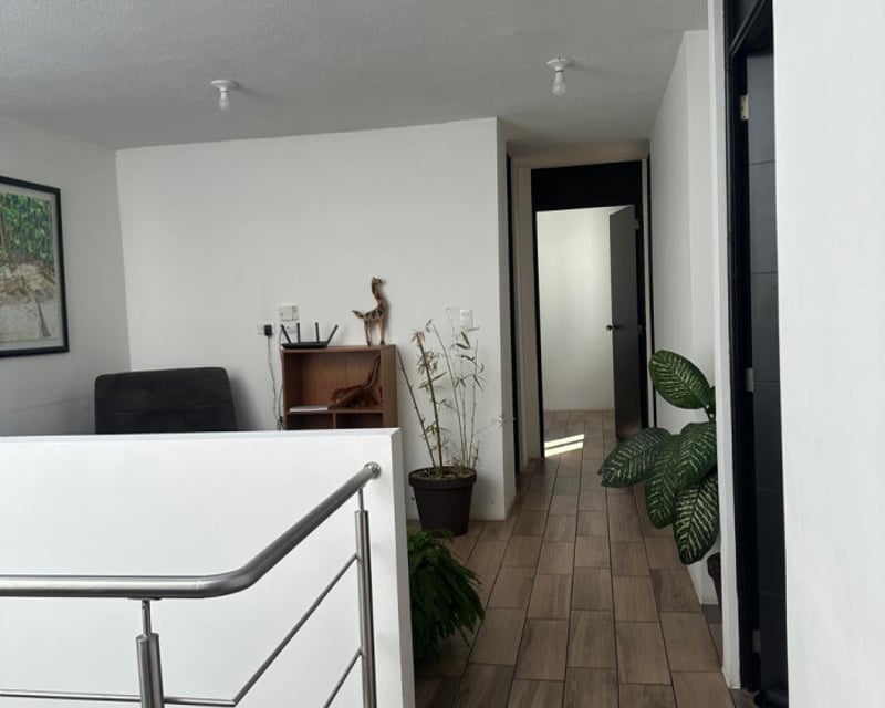 Casa Sola en Renta en Zona 10, Mixco, Guatemala