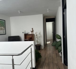 Casa Sola en Renta en Zona 10, Mixco, Guatemala