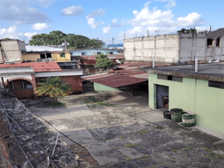 Venta de propiedad en la cuchilla zona 6 sobre la Calzada José Milla POT G5 - 2
