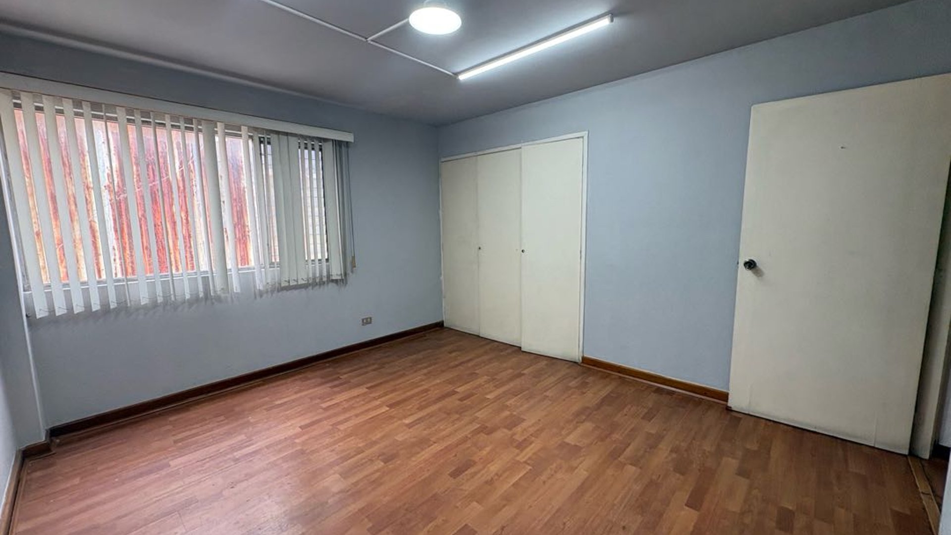 Casa en alquiler, zona 13 - Miniatura 12