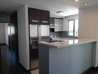 📍 APARTAMENTO AMUEBLADO EN RENTA -3 HAB | EDIFICIO CATANIA | ZONA 14 - 4