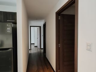 Apartamento en Venta Edificio Di Fiori, zona 7  - 5