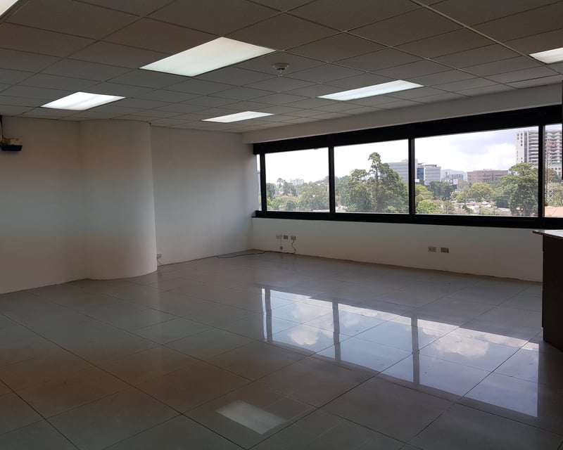 Oficina en RENTA edificio exclusivo zona 10 Guatemala