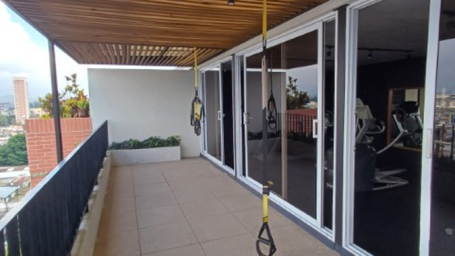 Apartamento en renta Edificio ROQUE Zona 2 Ciudad - Miniatura 5
