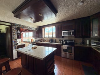 Casa en Venta en Condominio Alhambra km 15.8 CAES, de 4 Habitaciónes, con Jardin - 2
