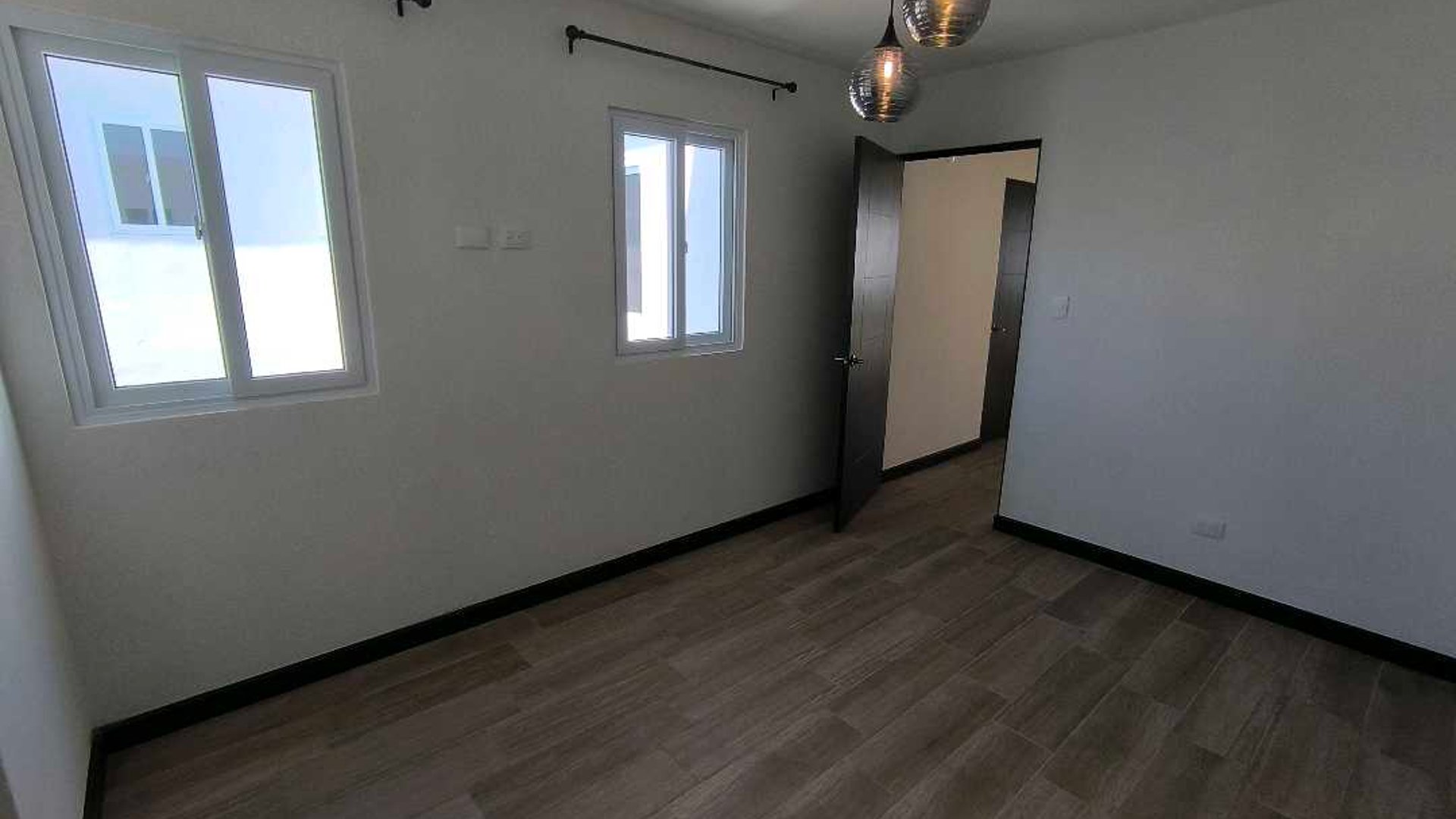 ALQUILO CASA PARA ESTRENAR EN CONDADO FLORENZA SAN JOSE PINULA - Miniatura 10