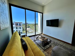Apartamento Amueblado en Venta Edificio AOKI, zona 14 N7 - 3