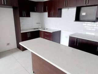 Apartamento en Venta, Zona 11 (V9964) - 2