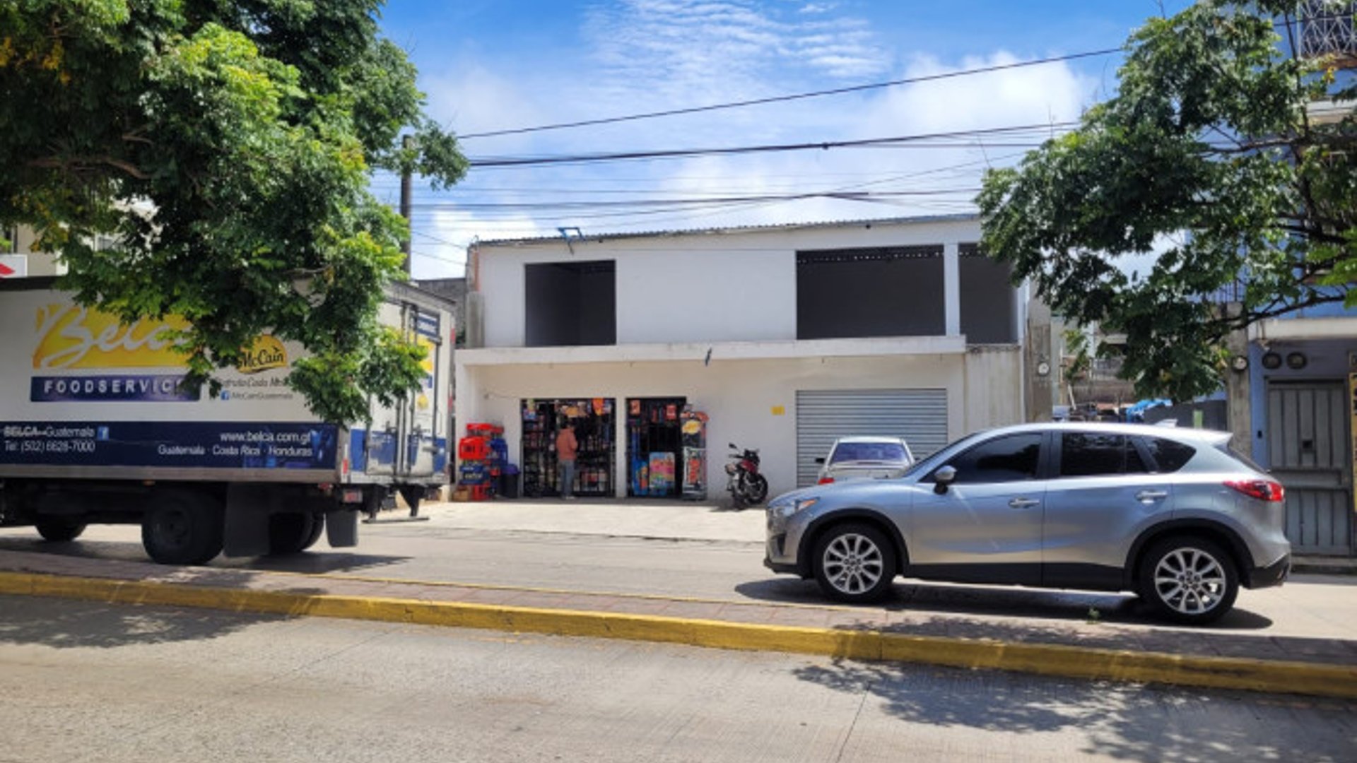 Local comercial renta en viá principal San José Pinula - Miniatura 2