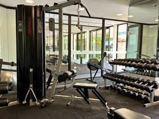 en Venta apartamento Amueblado y Equipado en la zona 10 - Image 21